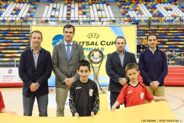 recibimiento copa uefa guadalajara