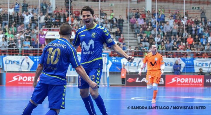 Los jugadores de Movistar Inter celebrando un gol